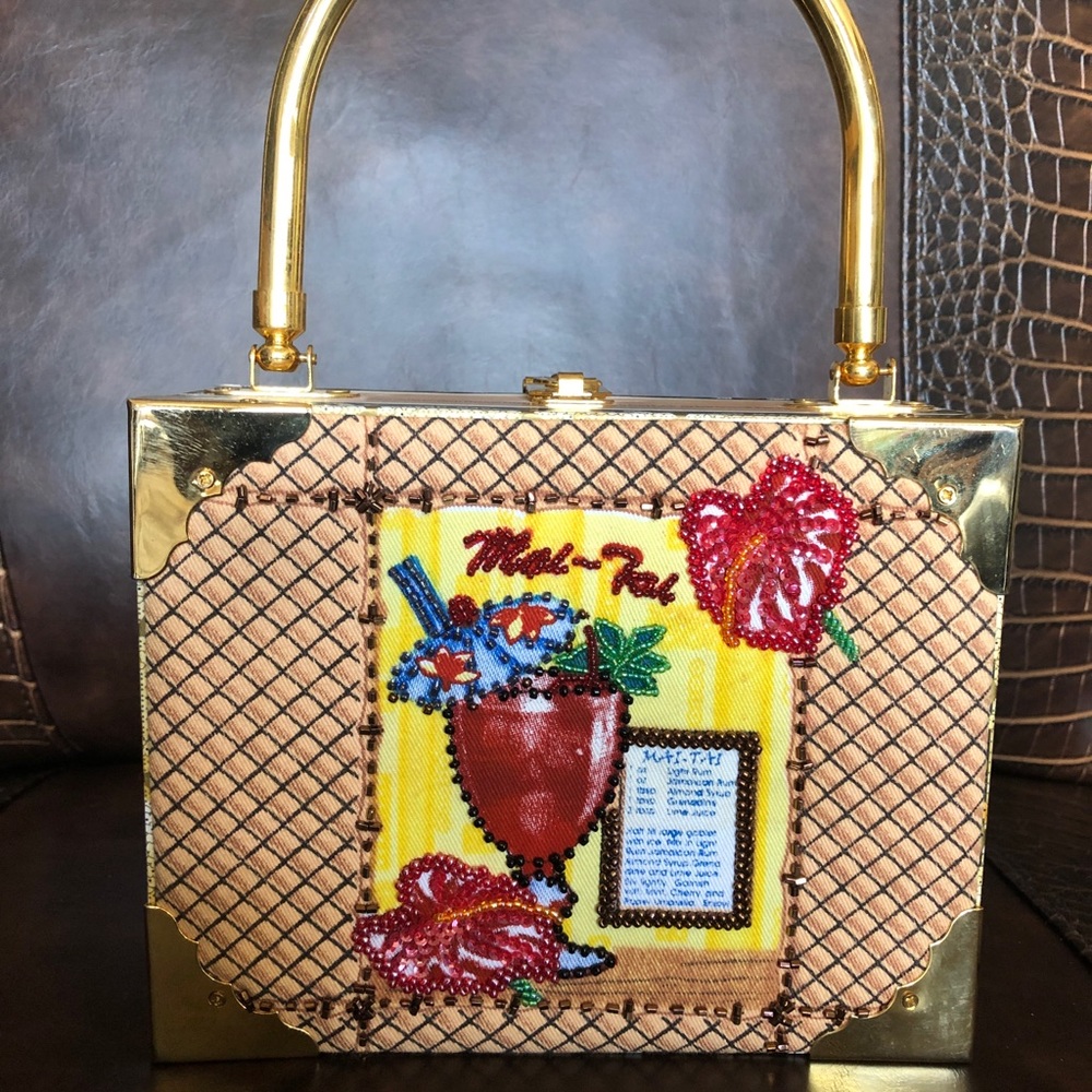 Cigar box Mai Tai purse